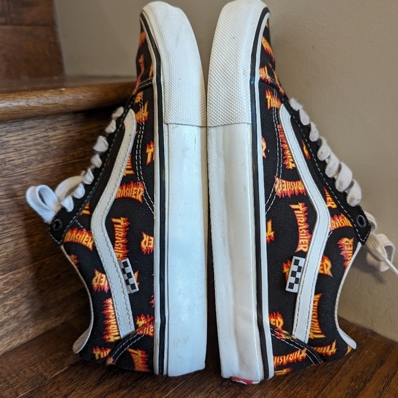 Vans x Thrasher limited edition old skool sneaker M Sz 8 W 10,  low top - Picture 10 of 16